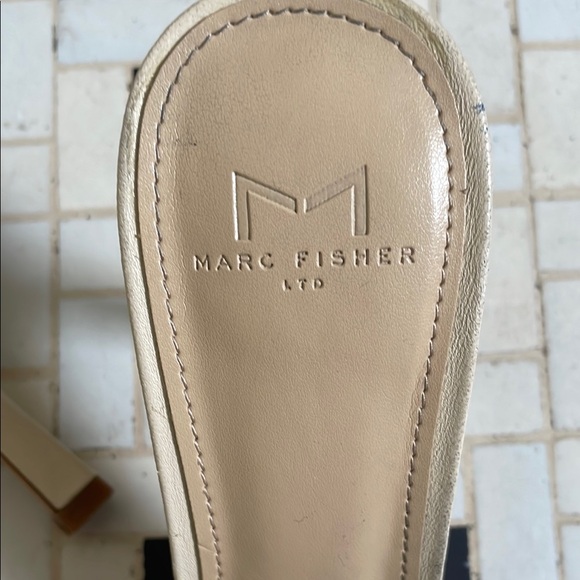 Marc Fisher Squared Toe Leather Braided Tan Heel Sandals - Picture 9 of 9